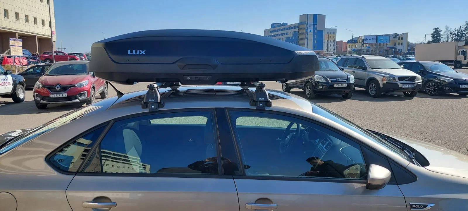 Бокс на крышу LUX TAVR 175 черный матовый 450L — изображение 10