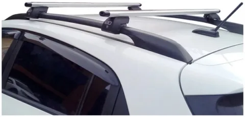 Универсальный Багажник на рейлинги Евродеталь Арго, аэродинамические дуги 135 см с замком