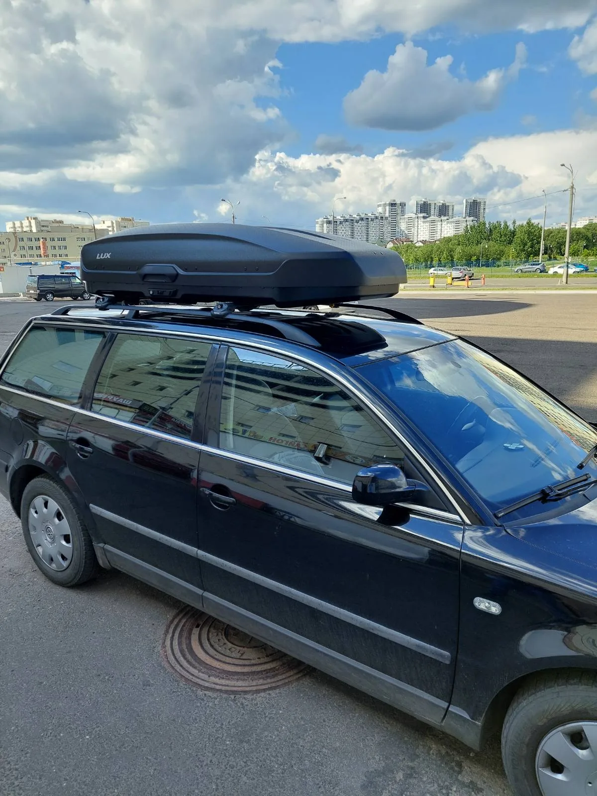 Бокс на крышу LUX TAVR 197 черный матовый 520 — изображение 7