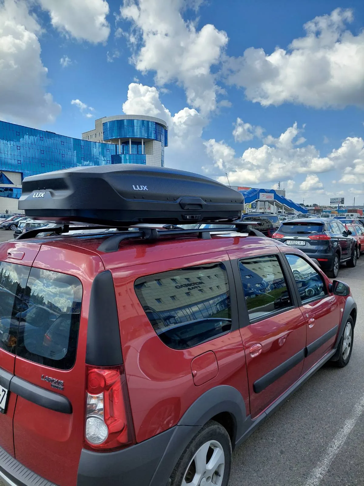 Бокс на крышу LUX TAVR 197 черный матовый 520 — изображение 8