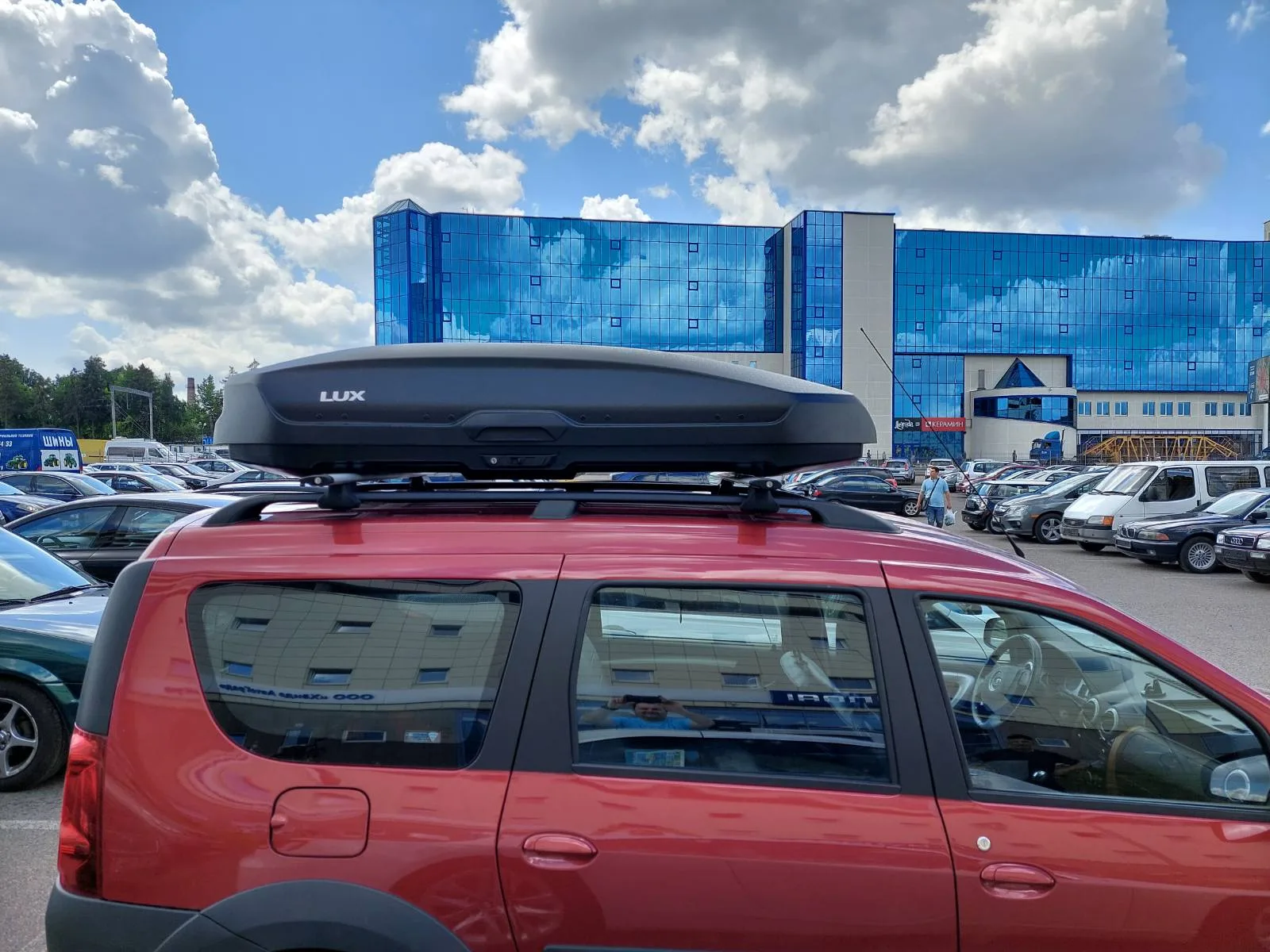 Бокс на крышу LUX TAVR 197 черный матовый 520 — изображение 9