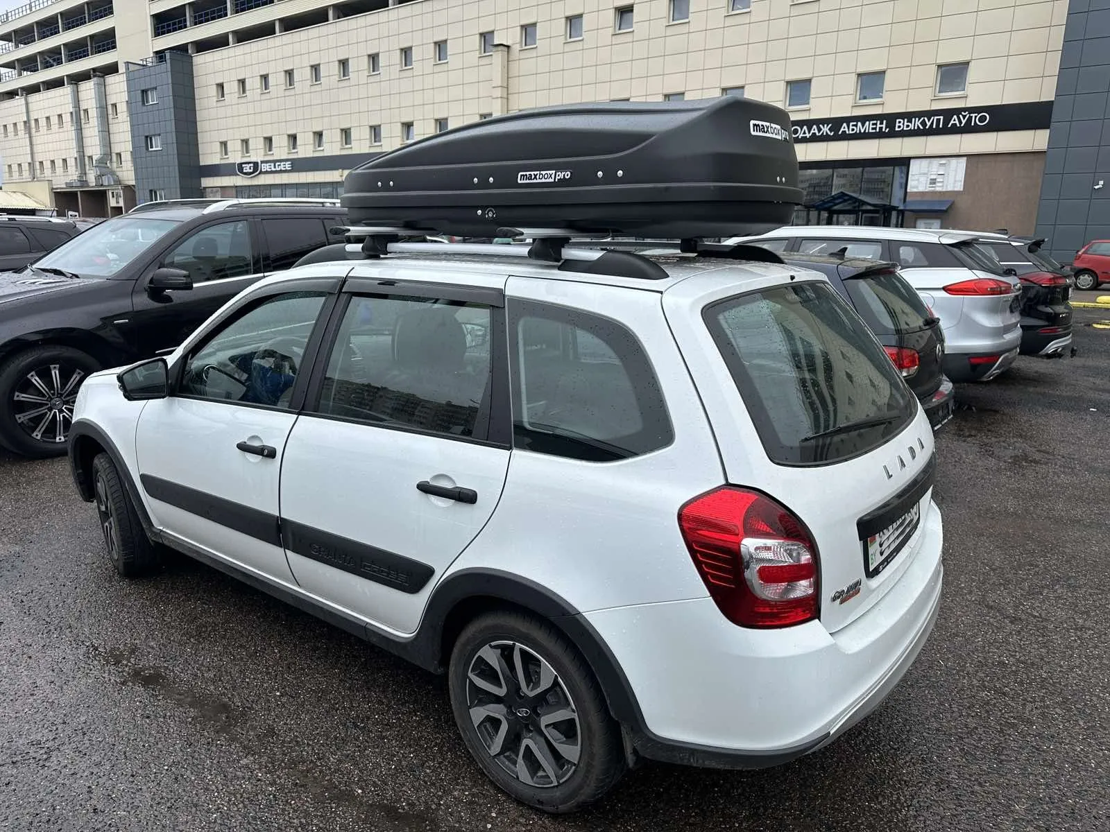 Автобокс и багажник Lada Granta пример установки.