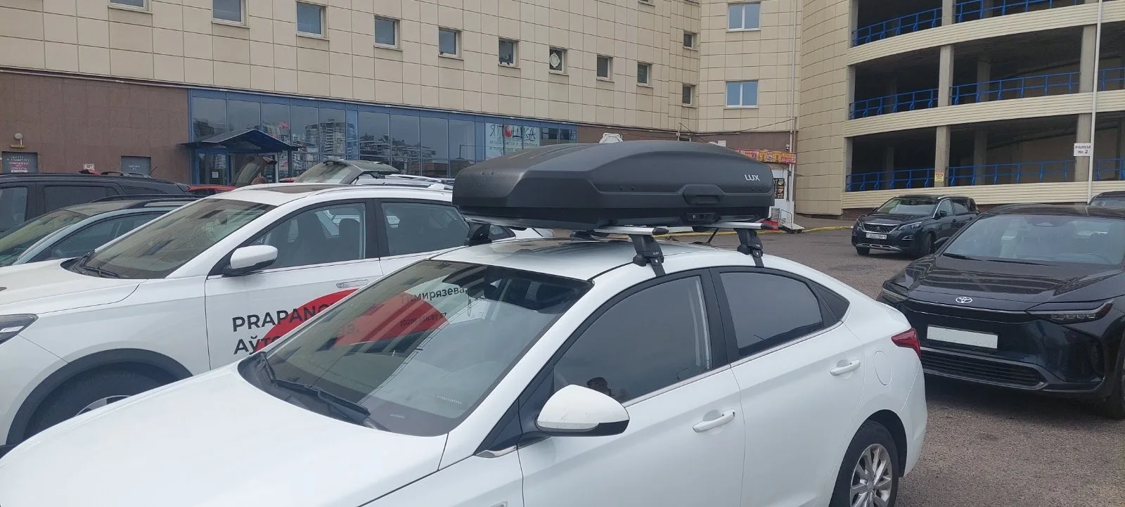 Автобокс и багажник Hyundai Solaris пример установки.