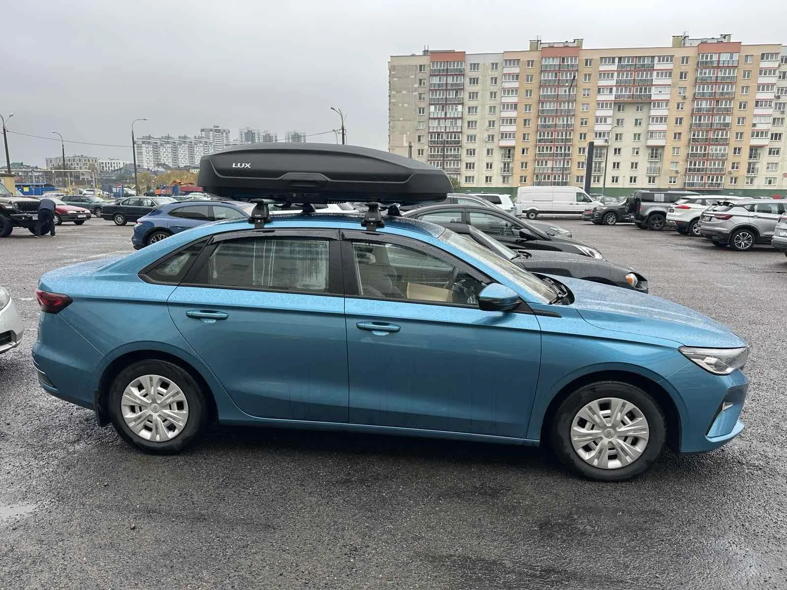 Автобокс и багажник Geely Emgrand New пример установки.