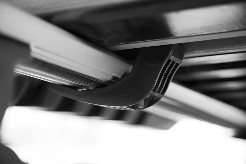 Автобокс на крышу Lux Irbis 206 470L серый матовый — изображение 6